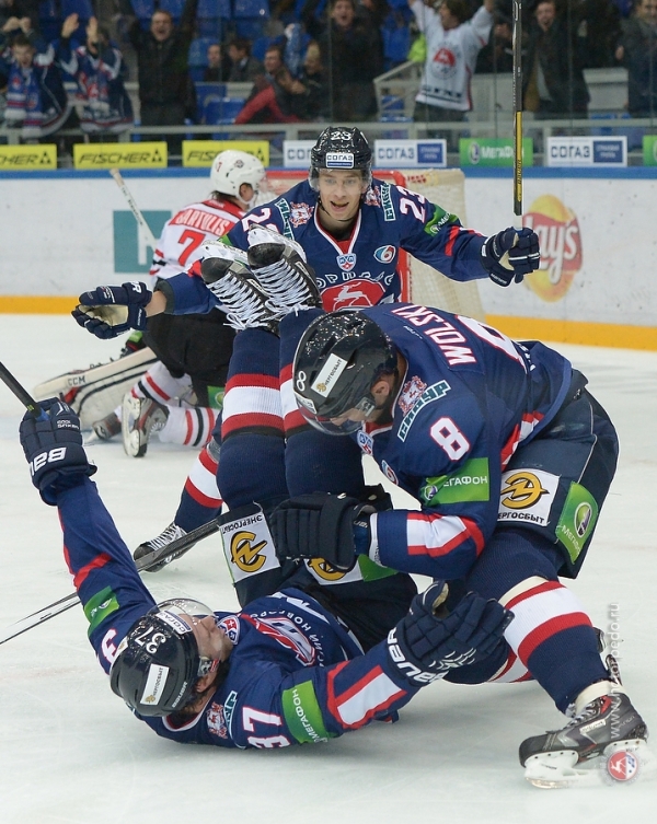 Одна шайба решила всё